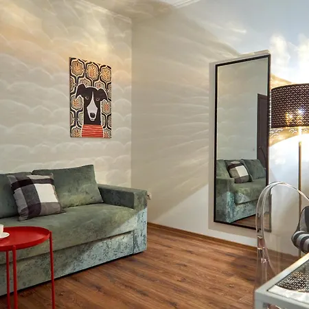 Apartment яскраві сучасні для молодих та активних *
