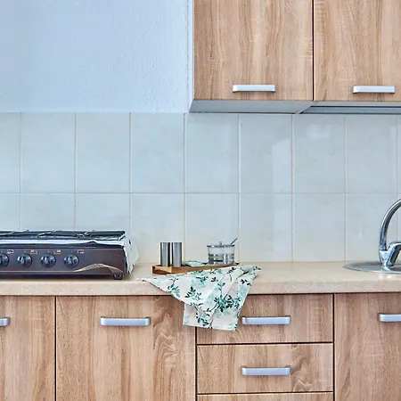 Apartment яскраві сучасні для молодих та активних *
