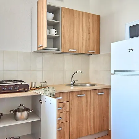 Apartment яскраві сучасні для молодих та активних *